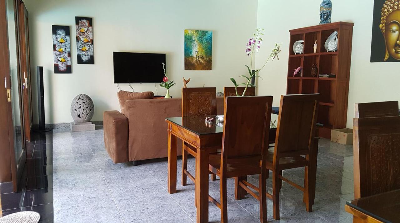 Mias Jungle House Ξενοδοχείο Lovina Εξωτερικό φωτογραφία