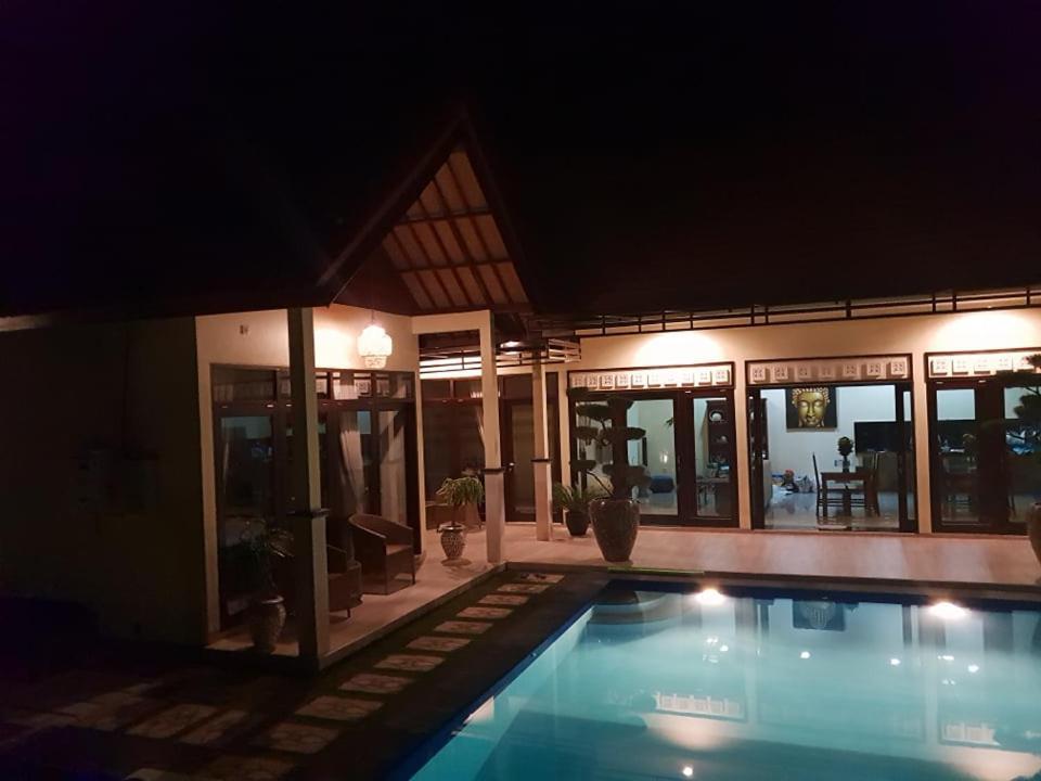 Mias Jungle House Ξενοδοχείο Lovina Εξωτερικό φωτογραφία
