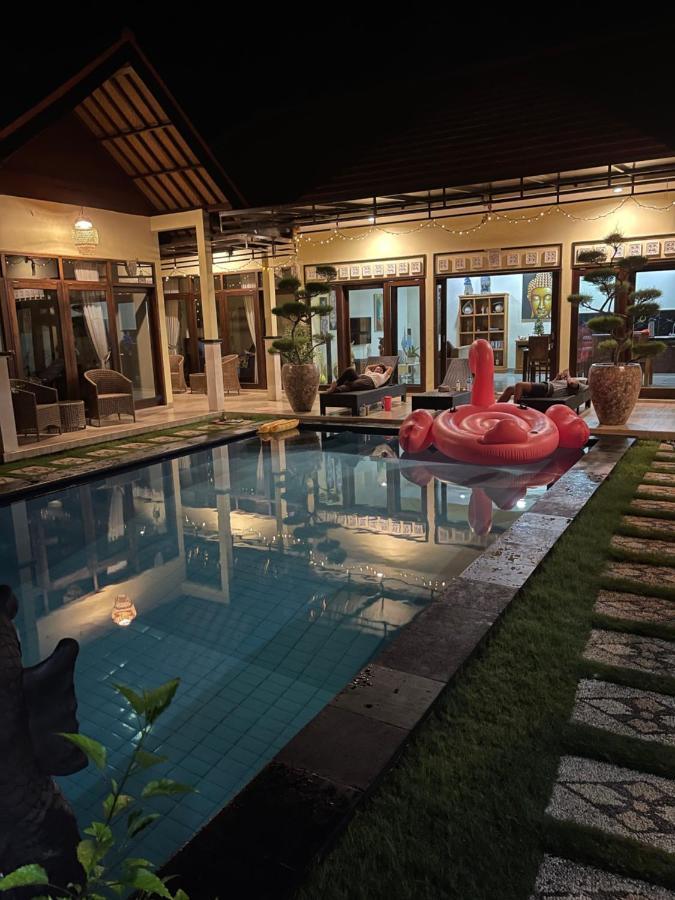 Mias Jungle House Ξενοδοχείο Lovina Εξωτερικό φωτογραφία