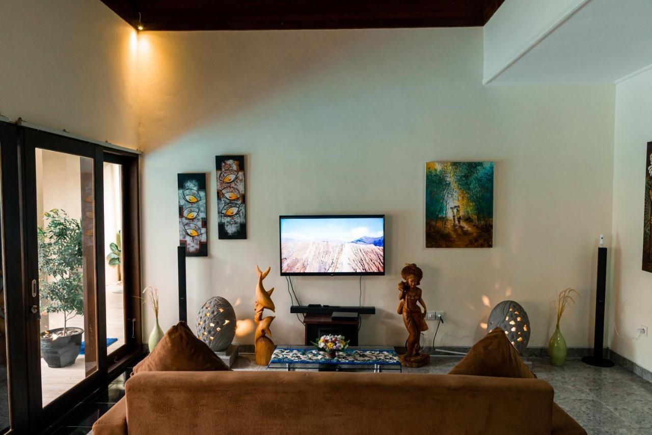 Mias Jungle House Ξενοδοχείο Lovina Εξωτερικό φωτογραφία